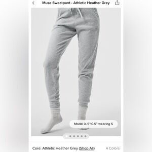 Alo Muse sweatpant in Athletic Heather Grey